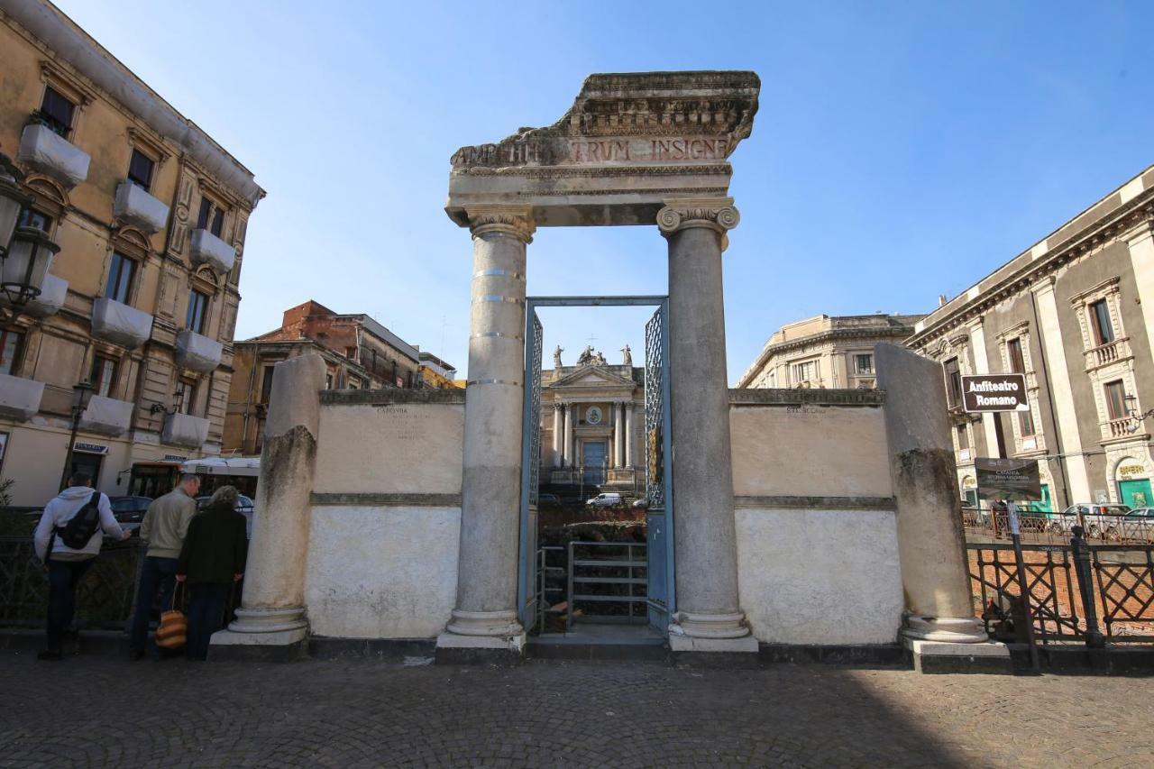 Sicily Wonderful Piazza Stesicoro Villa Catania Exterior photo